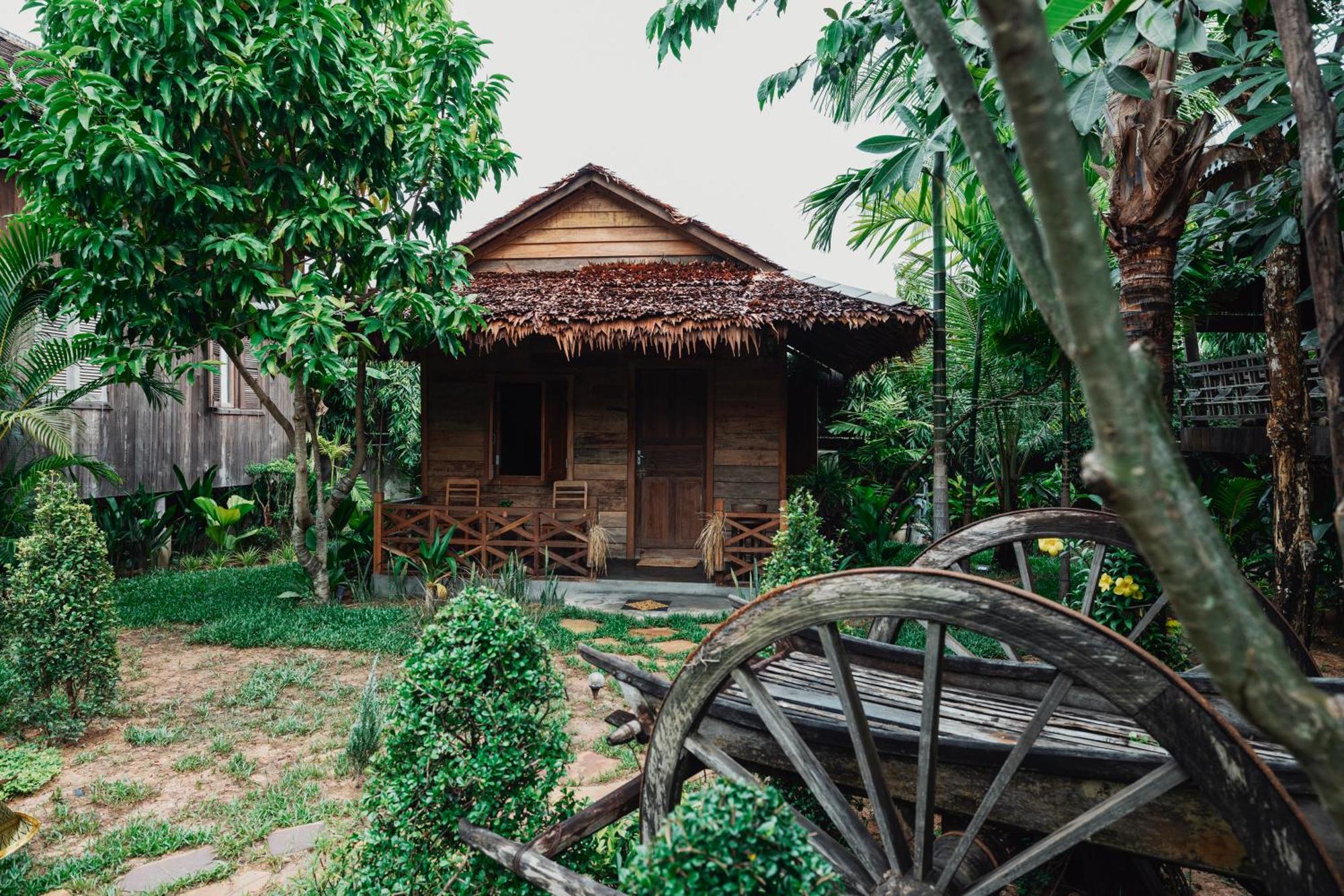 Phum Khmer Lodge Siem Reap Exterior foto